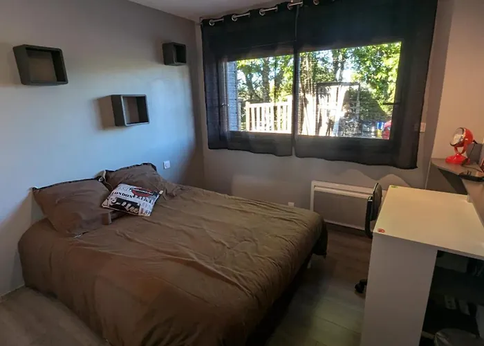 La Caselle Du Causse 公寓